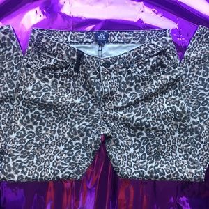 Authentic Icon Jeans